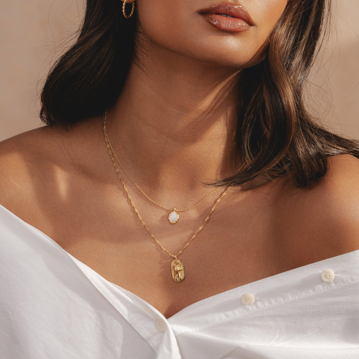 Aphrodite Greek goddess gold necklace women – hypoallergenic 18k gold plated pendant by Rani and Co