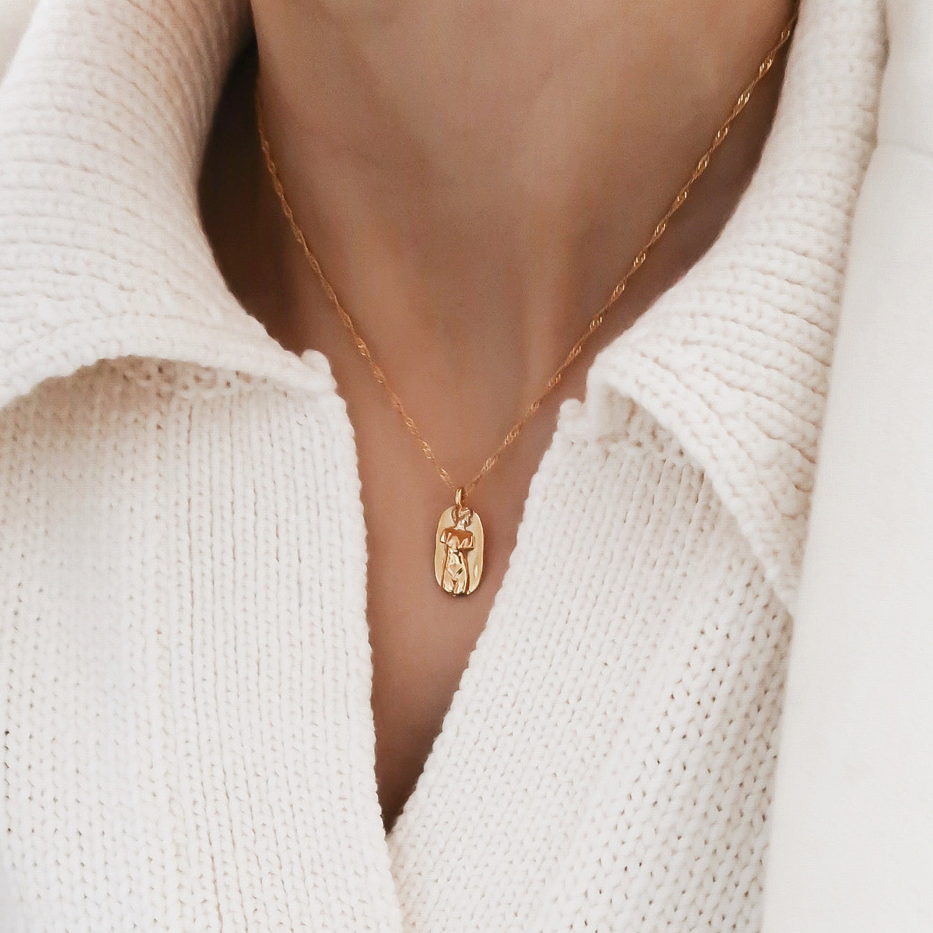 Greek goddess Aphrodite pendant – dainty 18k gold plated gold necklace women by Rani and Co