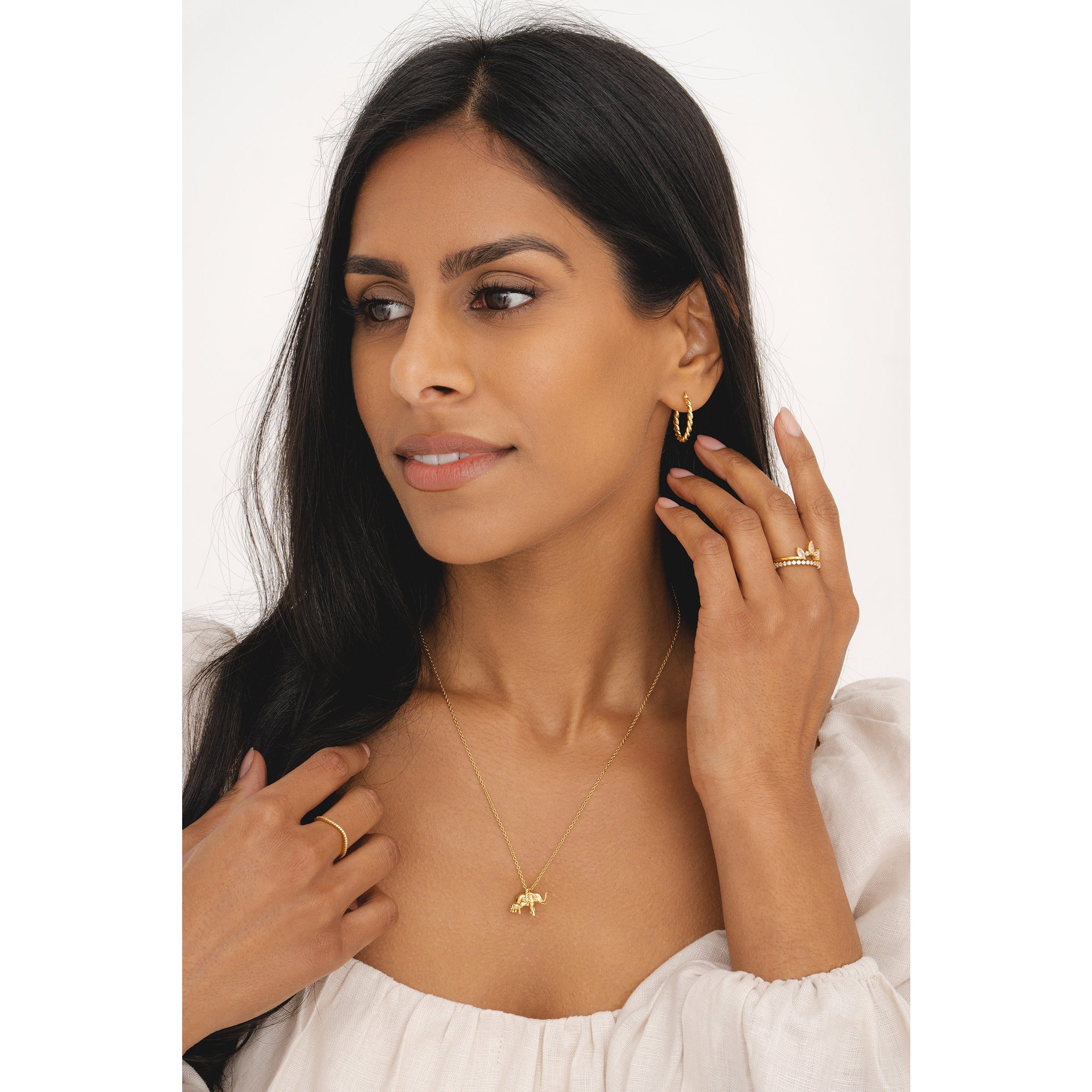 Elephant Necklace (Gold)