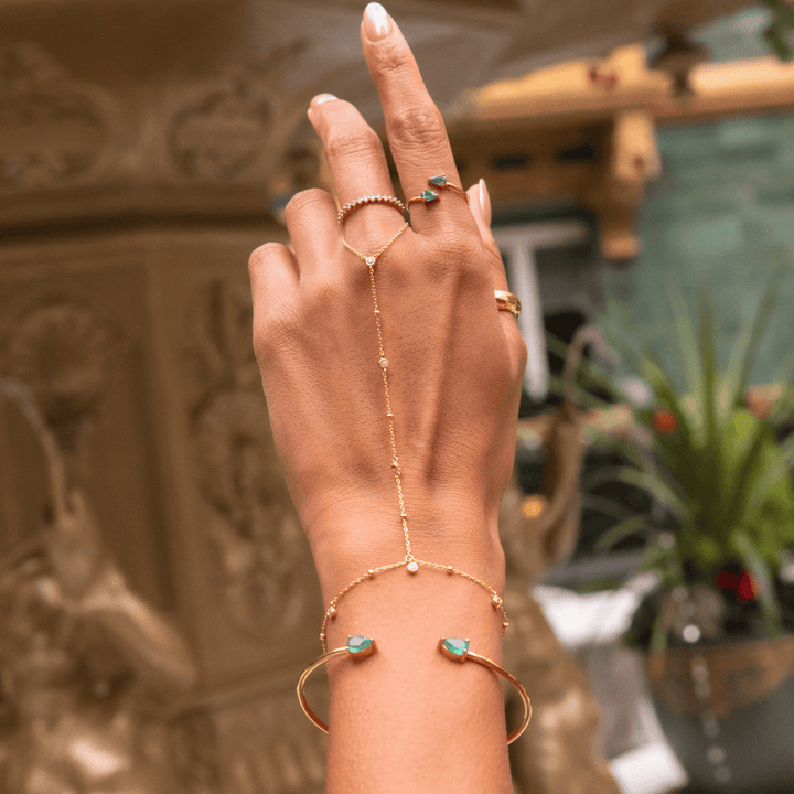 Tara Scattered Crystal Hand Chain