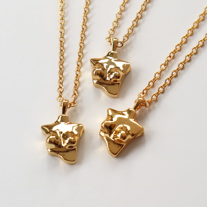 Female Body Necklace (Defect)