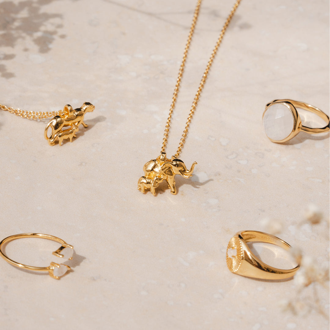 Elephant Necklace (Gold)