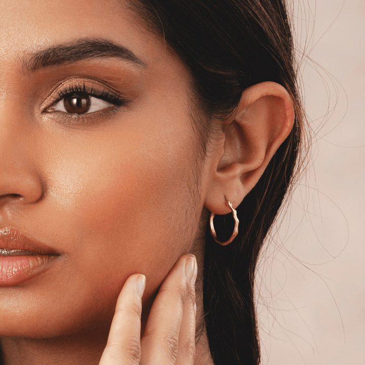 Irregular Hoop Earrings (Gold)