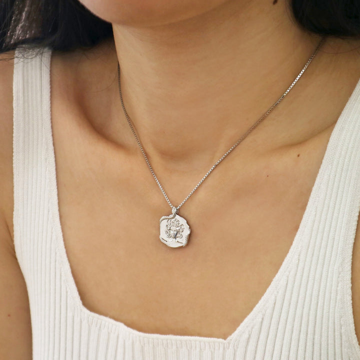 Medusa Necklace Silver (Defect)