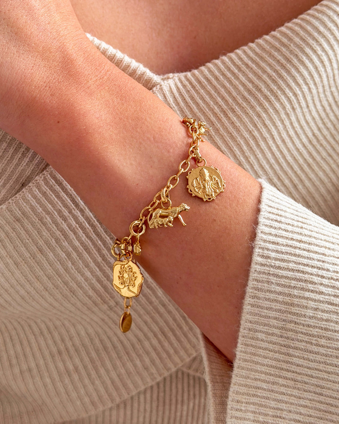 Mini Medusa Charm
