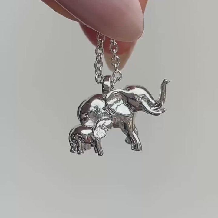 Elephant Necklace (Silver)