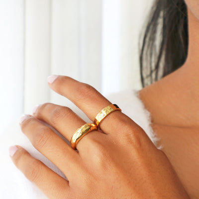 Hammered Band Ring (Gold Vermeil)