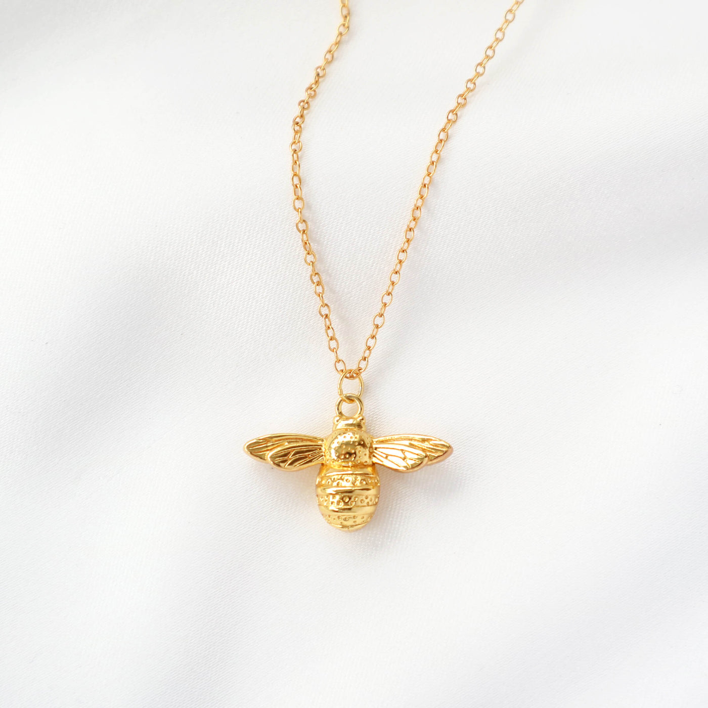 Gold bumble bee pendant necklace-Rani & Co. jewellery uk