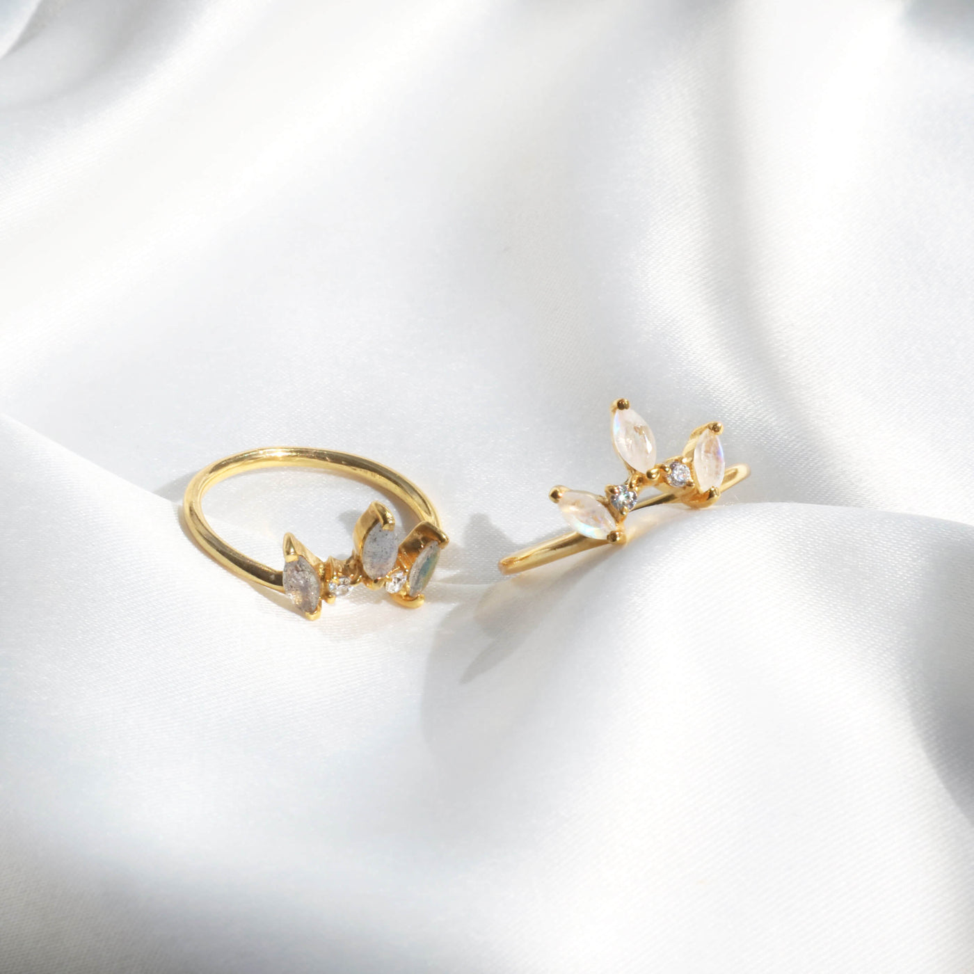 Labradorite Crown Ring (Gold)