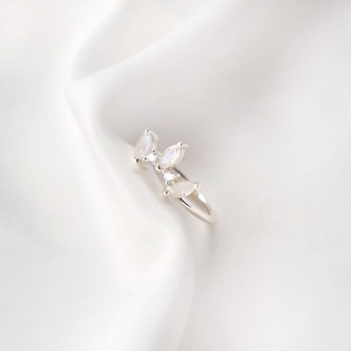 Moonstone Crown Ring (Silver)